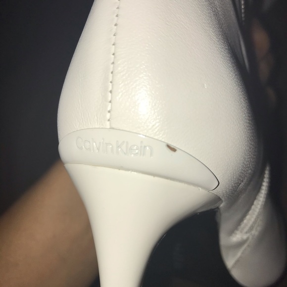 Calvin Klein white booties - Picture 5 of 5